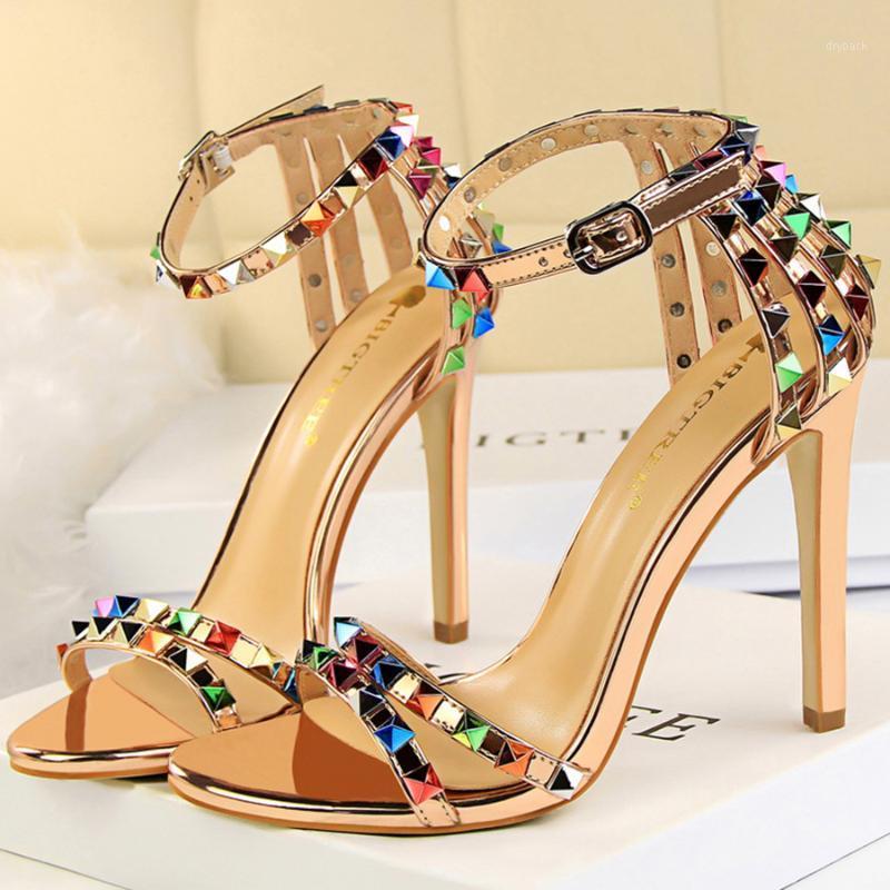 

2021 Women 11cm High Heels Rivets Studded Sandals Lady Sandles Stiletto Glossy Pumps Stripper Summer Fetish Strappy Dress Shoes1, Champagne