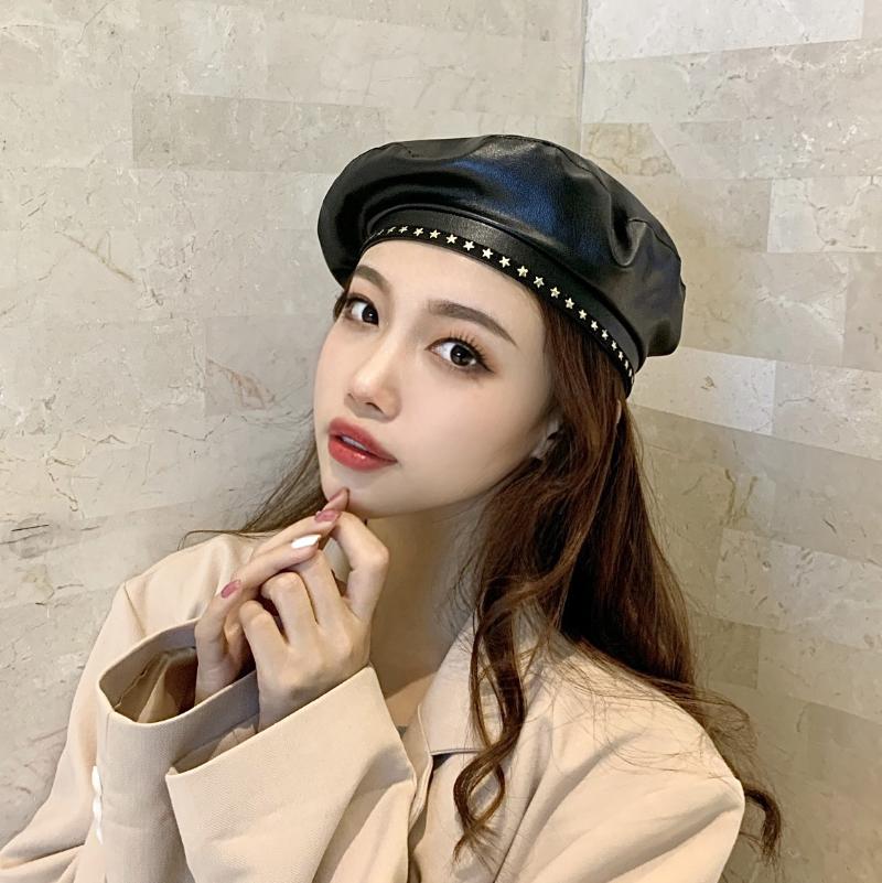 

Fashion New Brand Fashion Felt Pu Leather Beret Hat Women Cap Female Ladies Beanie Beret Girls For Spring And Autumn winter