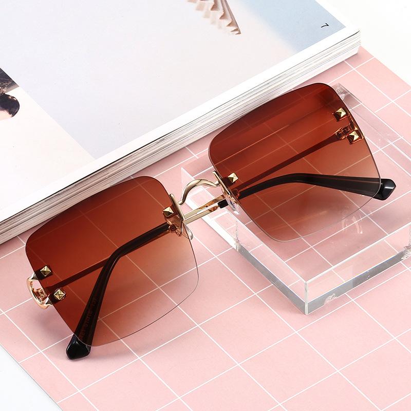 

2020 new frameless sunglasses women Occident Style large frame sunglasses men plain glasses with case