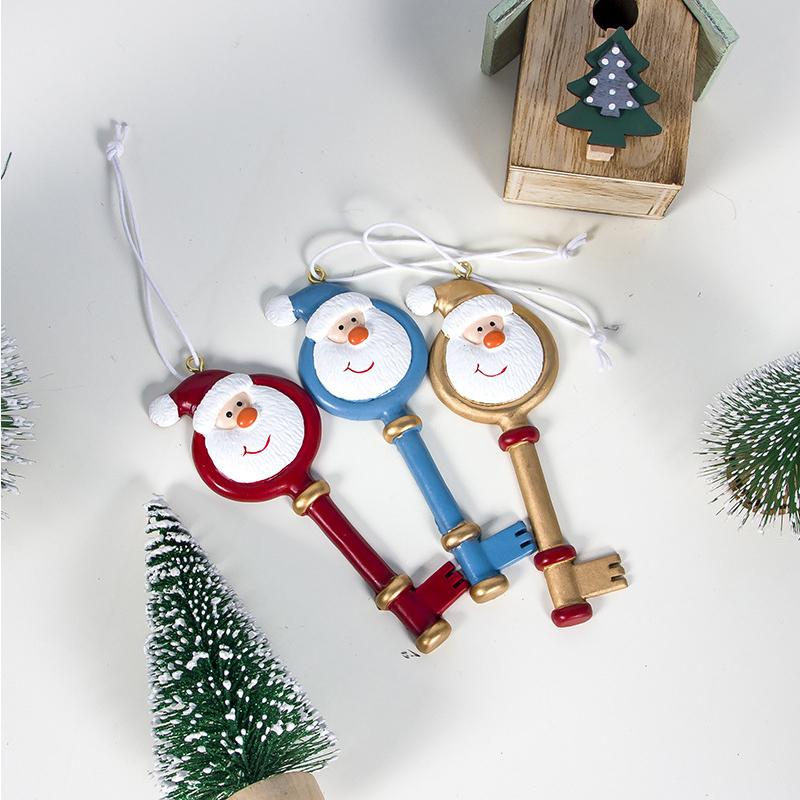 

New fashion style Farmhouse Hanging Crafts 3 Colors Christmas Ornaments Santa Claus Key Pendant Tree Decoration