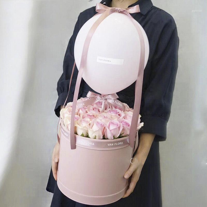 

New 2019 Round Leather Flowers Gift Box Packaging Pu Wedding Box Storage Packaging Flower Shop Household Goods1