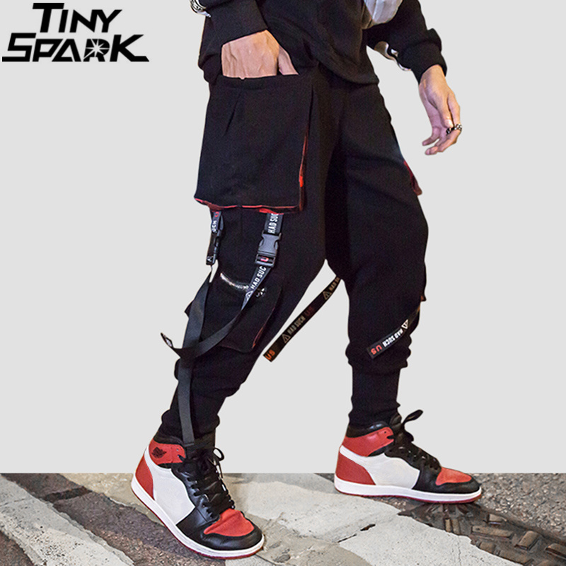 

Men Hip Hip Cargo Pants Streetwear Harajuku Joggers Sweatpants 2019 Autumn Winter Tactical Pants Pockets Ribbon Track Trousers, A256812