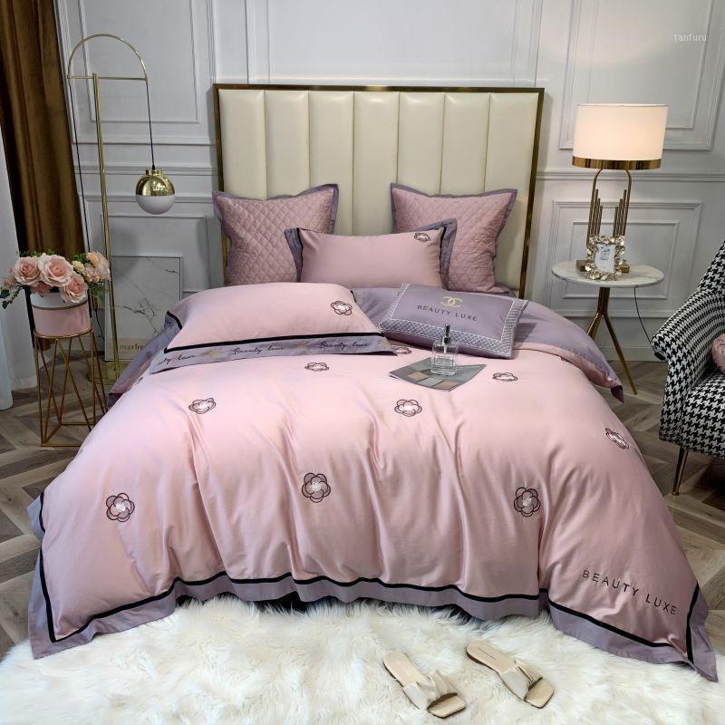 

Pink Bedding Set Camellia Embroidery Duvet cover set Long-staple cotton Pillowcases Queen Size Bed Bed Linen 4pcs 2020 new1, Colour 2