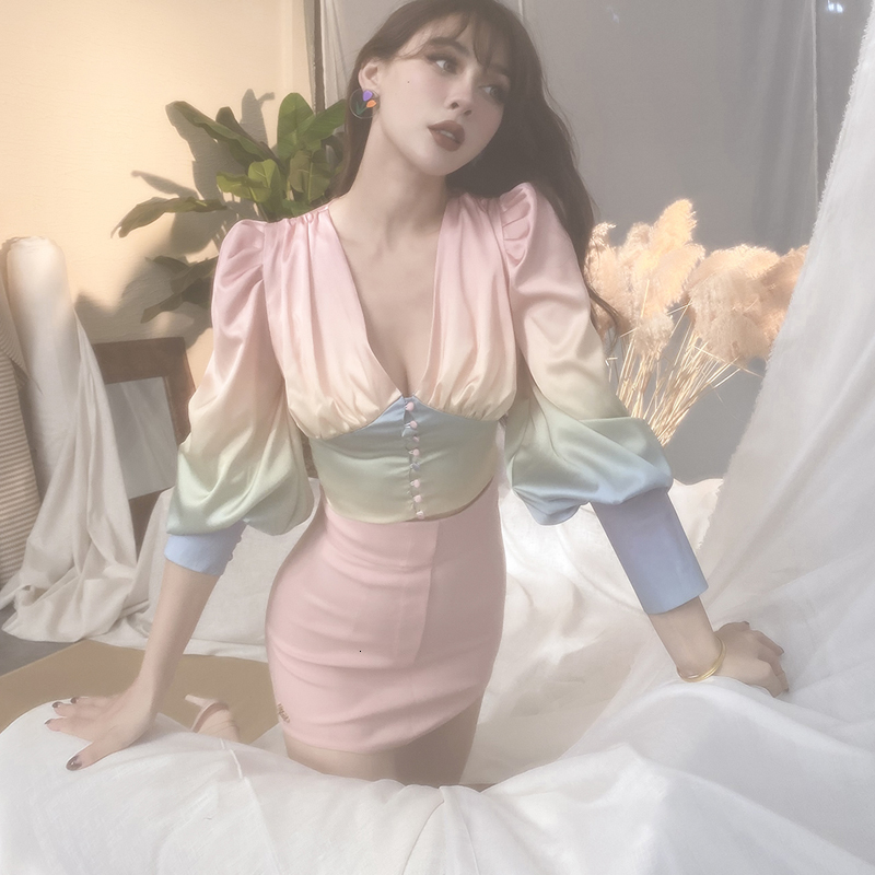 

New Style Rainbow Gradient Colour Silk Satins Lantern Sleeve Vest Short Waist V-neck Shirt and Female Blouse KH4C, Multiple