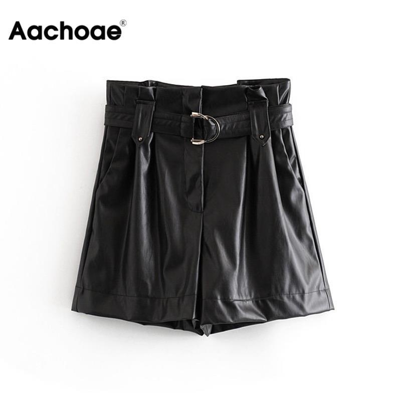 

Pu Leather Shorts Women High Waist Black Short With Belt Autumn Winter Female Faux Leather Pleated Mini Short Pants Y200403
