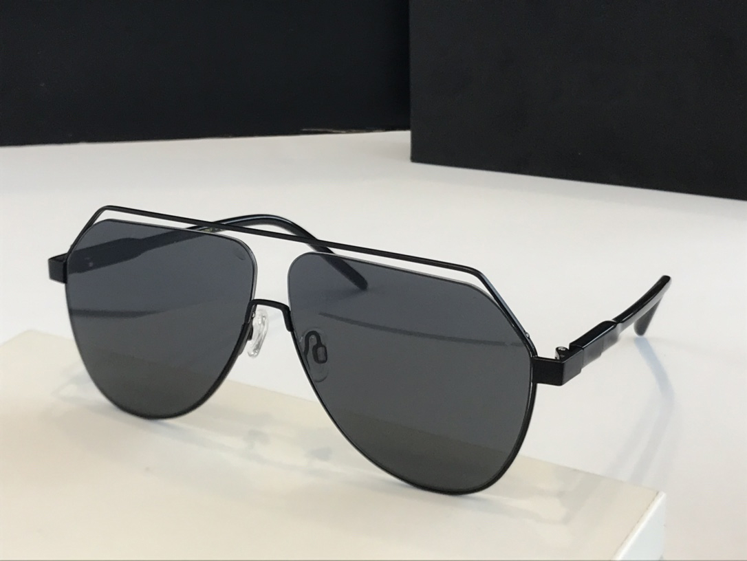 

New style Sunglasses Toad glasses Noble Wire drawing design of metal High grade cladding frame beam