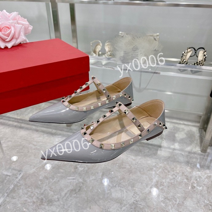 

2022 Trendy Men Women Casual Shoes 35-42 Sneakers Attractive Chaussures ACE Embroidery Bee Tiger Snake Stars Casual Scarpe Flat Unisex Trainers yh211114, Choose the color