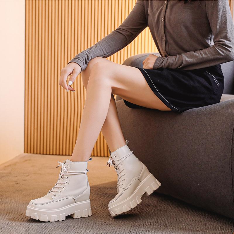 

style of autumn winter 2020 women's fashion Inside heighten boots new single boots thick bottom British thick heel, Beige