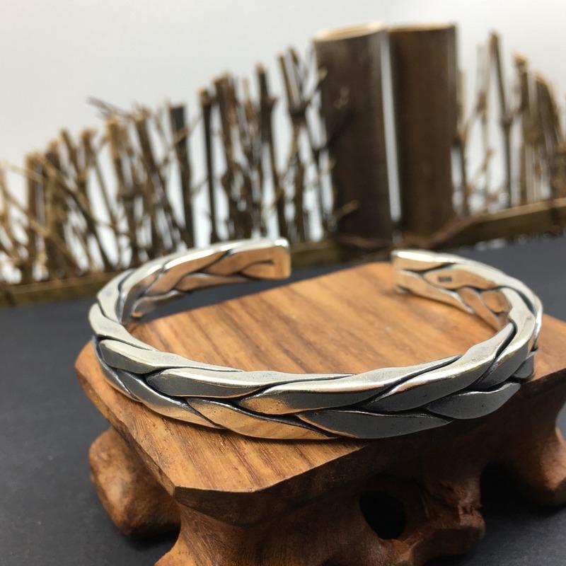 

Bangle Sterling Silver Handmade Vintage Domineering Weaving Flower Twine Bracelet