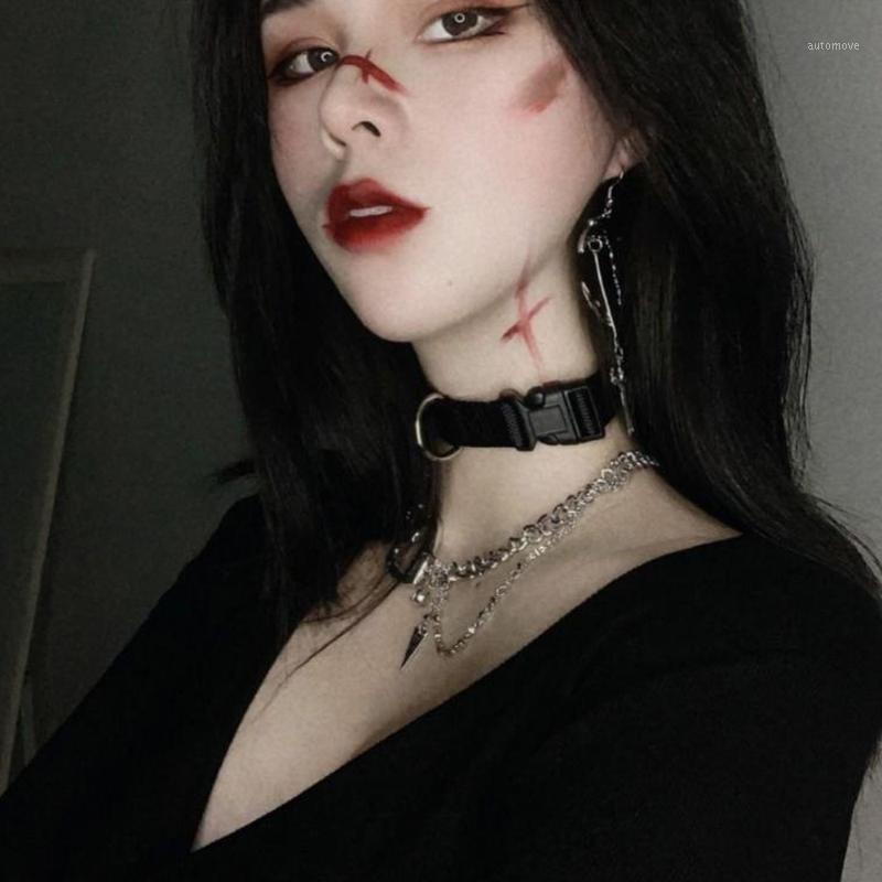 

Hip-hop bar party women's love button metal thick chain sweater chain necklace cold wind necklace XL7331