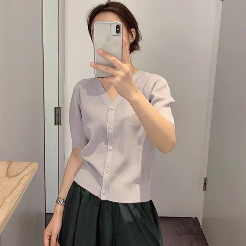 

Women Cardigan Sweater 2020 New Spring Summer Short Sleeve Single Breasted V Neck Knitted Coat, As show picture