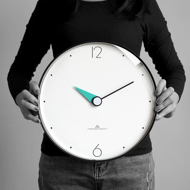 

Nordic Mute Wall Clock Living Room Home Fashion Creative Simple Wall Clock Vintage Kitchen Reloj De Pared Home Decor Bb50wc