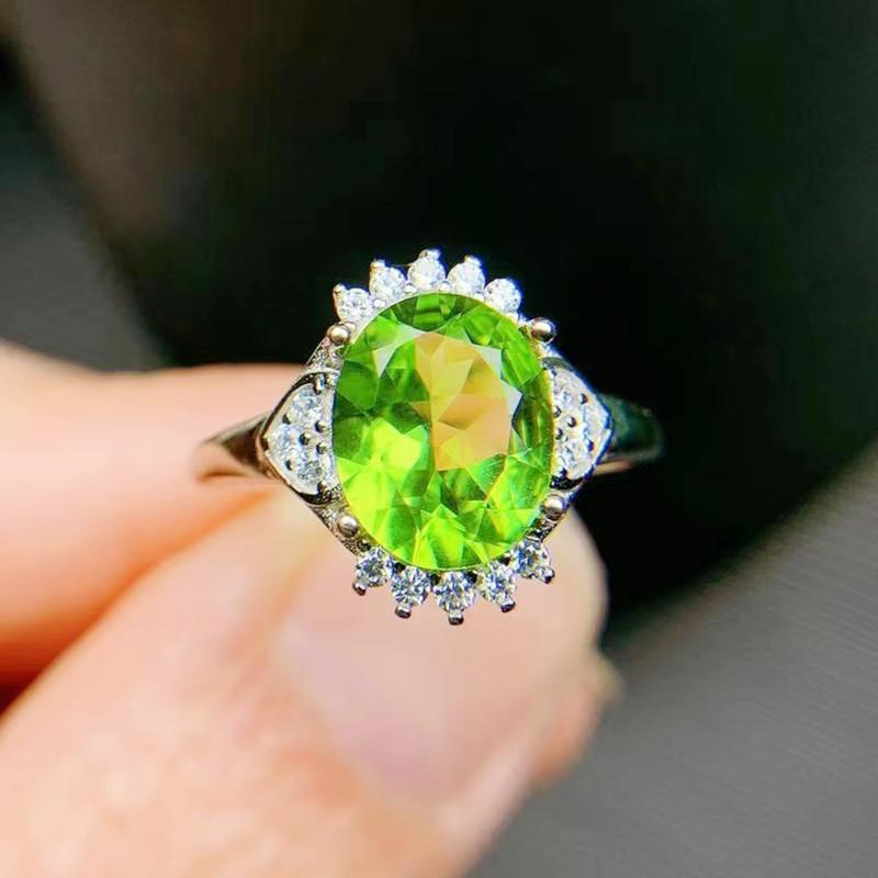 

Cluster Rings Natural Real Green Peridot Luxury Ring Per Jewelry 925 Sterling Silver 9*11mm 3.5ct Gemstone Fine T214145, Golden;silver