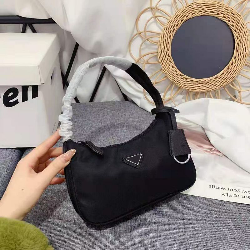 

Wholesale Top Quality Woman Designer Bags Hobo Handbags Lady Fashion nylon composite designers handbag Chain Shoulder Bag Black crossbody bag tote Wallets With Box, Customize