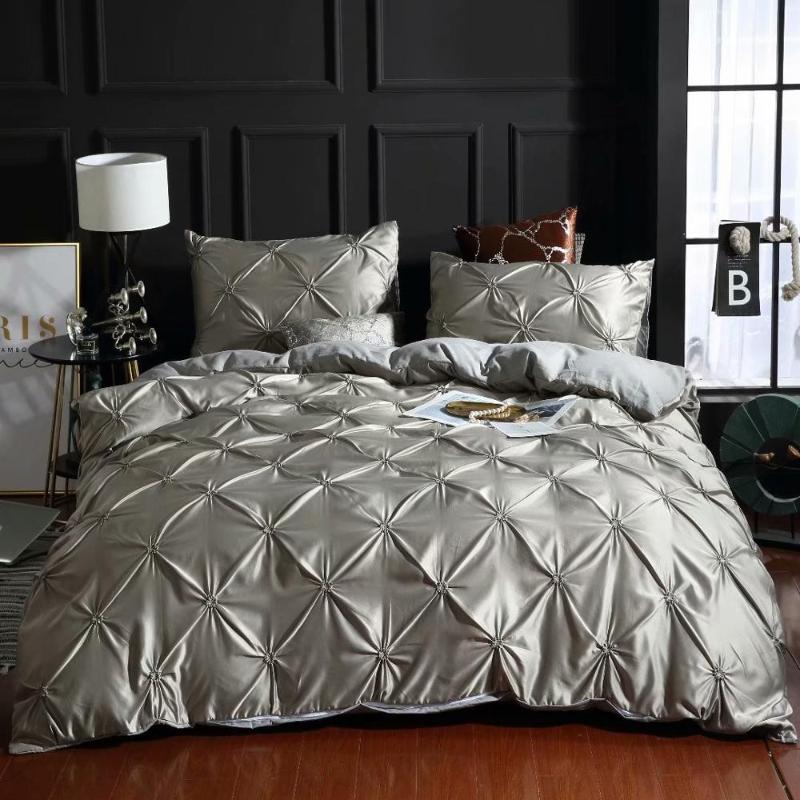 

Solid Color Luxury Silver Comforter Bedding Set Pinch Pleat Duvet Cover king queen size Silk Bed Linen Set, White