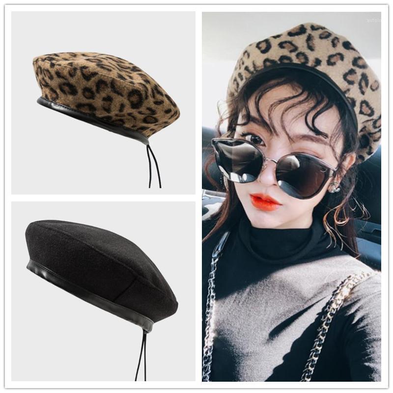 

Women Vintage Style Leopard Painter Hat Round Beret Caps Cap Wool Ski Beanie Skull Caps Hat Winter Hats1, Black