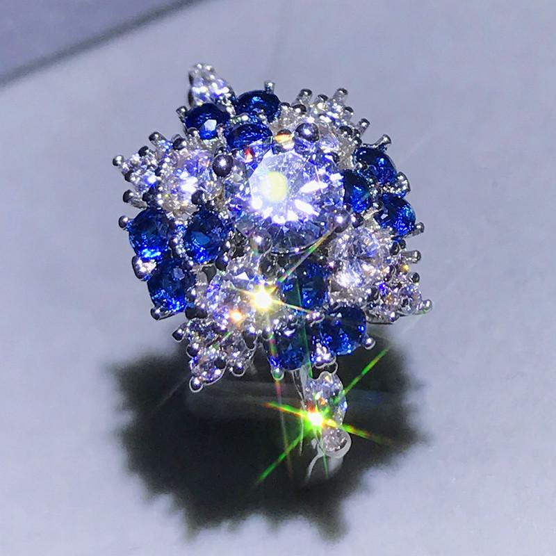 

Cute Female Big Crystal Blue Stone Ring Luxury Silver Color Engagement Ring Vintage Wedding Rings For Women 2021 New Year Gifts