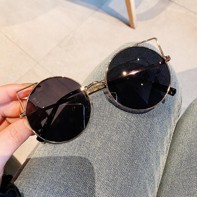 

Sunglasses 2021 Fashion Oversized Cat Eye Women Vintage Metal Hollow Round Sun Glasses Female Color Shades Oculos Feminino