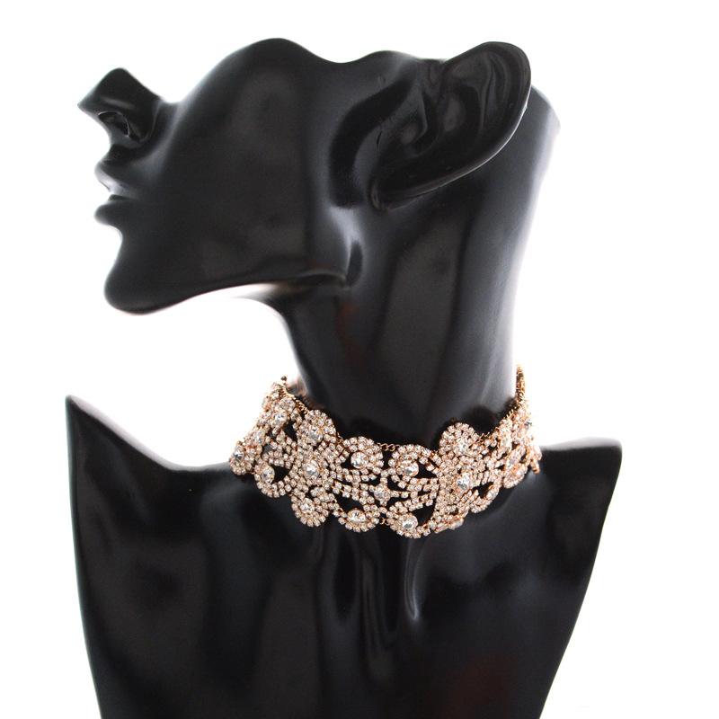 

New European American exaggerated big name necklace fashionable full delicate flower crystal collar alloy vintage women's choker