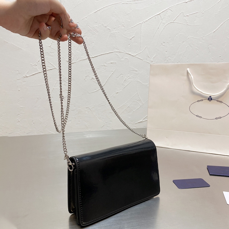 

Designer Women's Mini Shoulder Bags 2021 Fashion Crossbody Chain Bag Luxury High Quality Retro Size 19*10cm 4 Colors, This item is not for sale