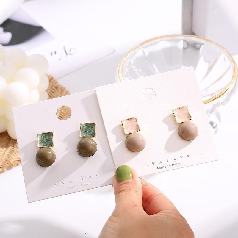 

2020 New Korean Fashion Acrylic Round Geometric Stud Earrings Simple Female Earring For Women Jewelry Gifts1