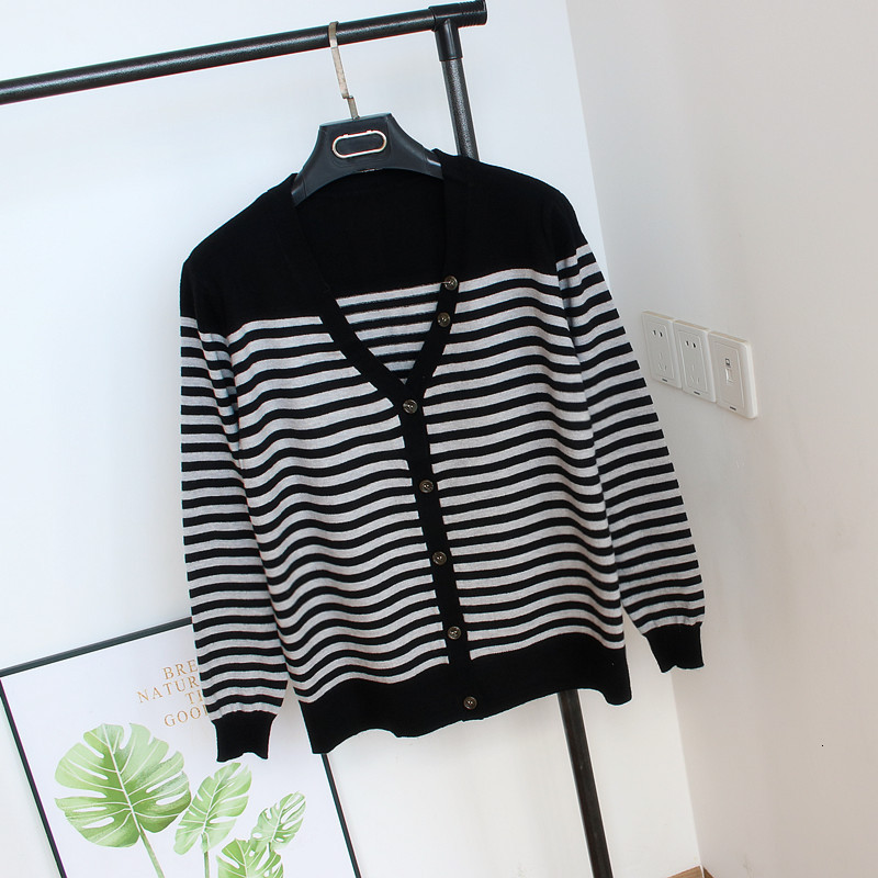 

2021 New Women's Cropped Female Black Stripe Short v Neck Single Breasted Sweater Woman Knitted Cardigan 8z38