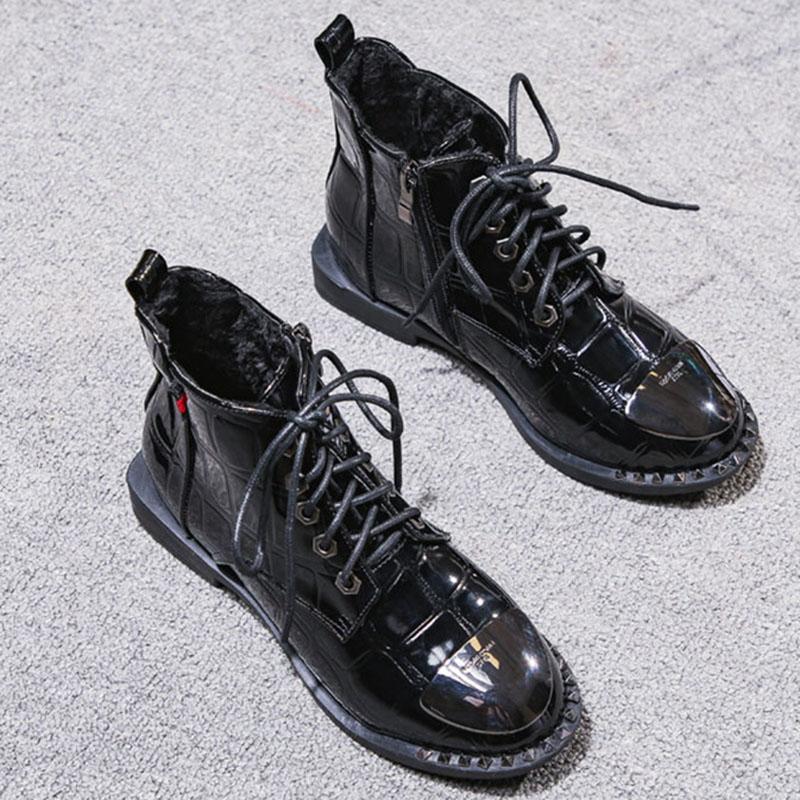 

Japanned Leather crocodile boots women shoes short rivets botines mujer 2020 british lace up riding boots studs metal toe botas, Black plush
