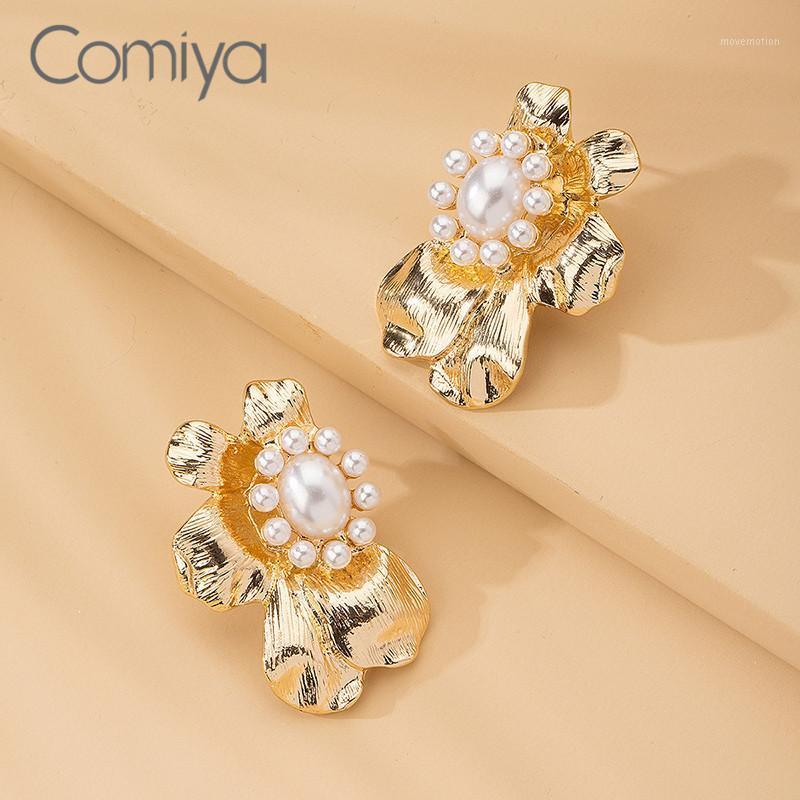 

Comiya Stud Earrings For Women Gold Color Zinc Alloy Flower Shape Acrylic Pearls Charms Brincos Earring Para As Mulheres Bijoux1