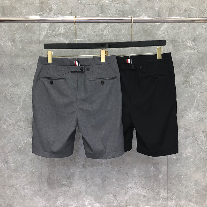 

Short Suit Pants Summer Business Casual shorts Solid Knee Length Wool Blended Slim Fit High Quality Luxury Brand Cropped Trousers For Men Two Colors Men's Pants, Gray