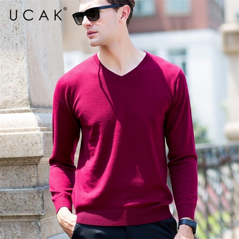 

Pure Merino Wool Classic V-Neck Men Sweaters Pull Homme UCAK Brand Autumn Winter New Fashion Streetwear Soft Sweaters U3005 201201, Navy blue