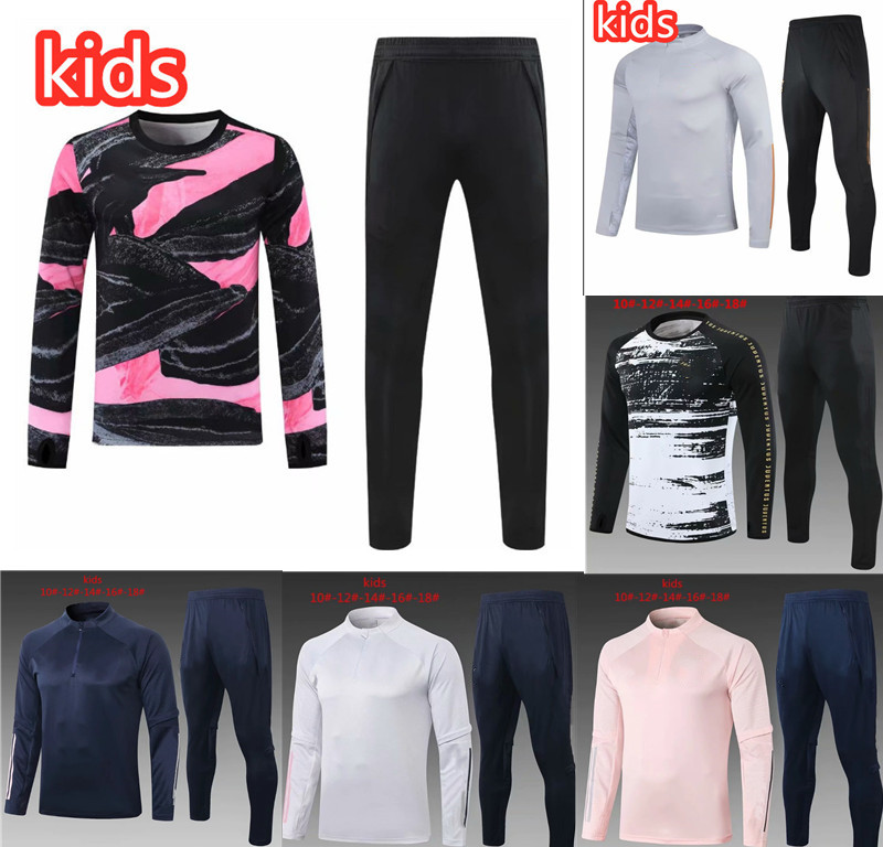 

kids RONALDO jacket DE LIGT 20 21 training clothes fourth Long zipper kit uniforms 2020 2021 sports wear, Black