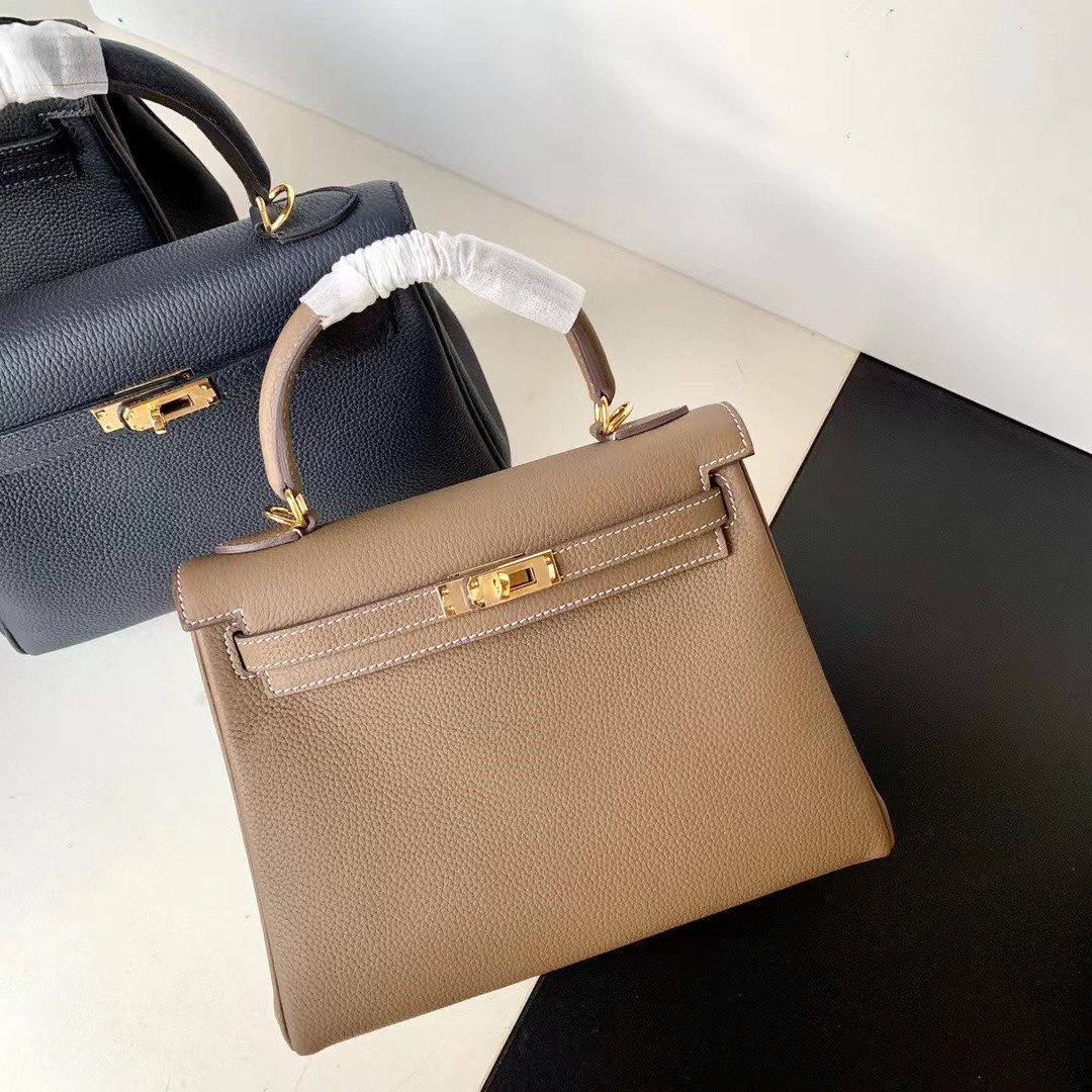 

Shoulder Bags Designer Women Handbags Crossbody designers Bag tote clutch Classic genuine leather Clutch gold chain purse 25cm 28cm, Package