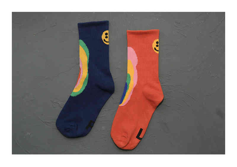 

Outlet 2 pairs of spoof cpfm co branded thermal imaging mandarin duck color matching with dunk sports middle tube socks for men and women, Black