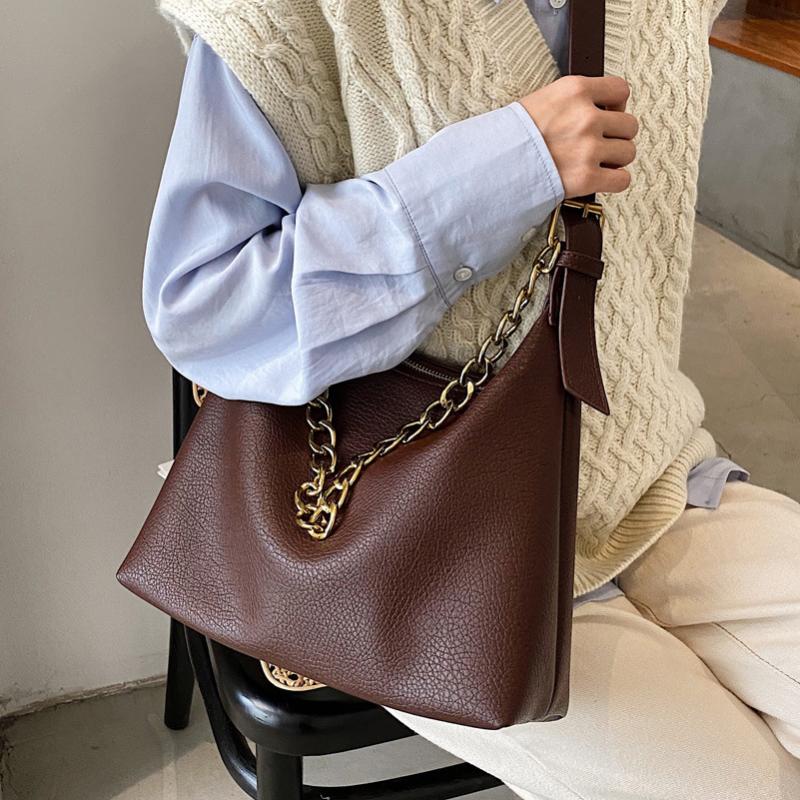

Thread Chain design women Shoulder Bags Large capacity 2021 new ladies Handbags brand design big totes Lady messenger Bag Hobos, Brown