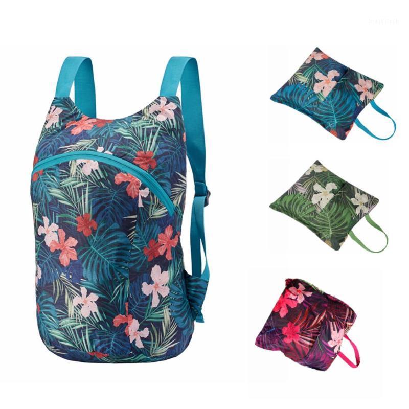 

2020 New Foldable Backpack,20L Packable Waterproof Hiking ultralight Travel Handy bag Outdoor Daypack Backpack for men women1, Red