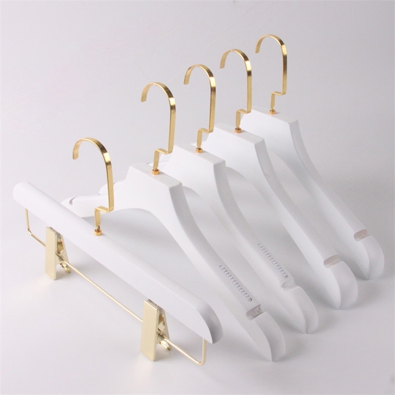 

10pcs/lot Gold Hook Hanger Adult Wooden Hangers For Clothes Rack el Clothes Store Hanger (20pcs or more can ) 220115