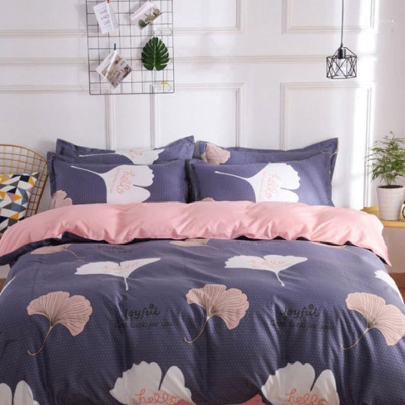 

4pcs Bedding Set Fashion Clover Leaf Printed Super Soft Washable Duvet Cover Bed Sheets Pillowcase Bed Supplies1, As pic