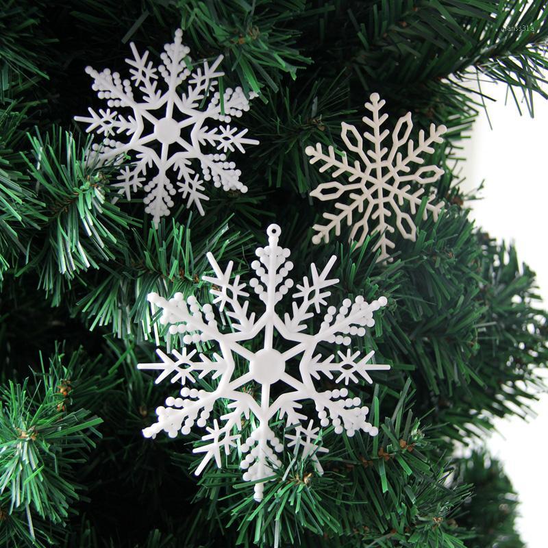 

1 Pack DIY White Plastic Fake Snowflakes For Home Christmas Party New Year Xmas Tree Pendants Ornaments Window Decoration1