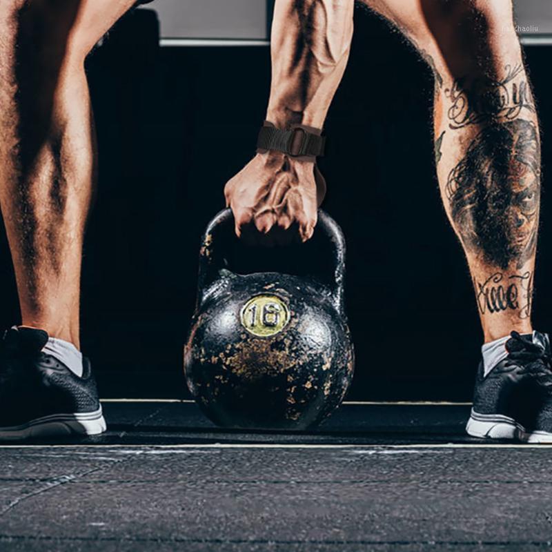 

A Pair Leather Fitness Anti-slip Wear Resistant Care Palm Protector Wristband Grip Wrist Support Hand Brace for Pull-up T1, Brown