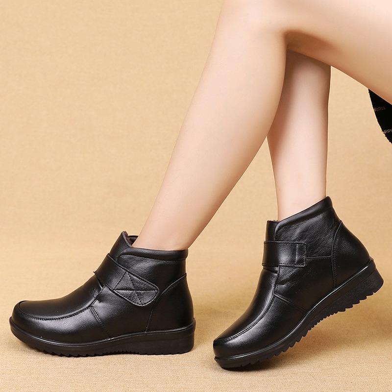 

2020 Women Winter Snow Boots Classic Black Genuine Leather Thick Wool Fur Warm Ankle Boots Low Heel Shoes Women