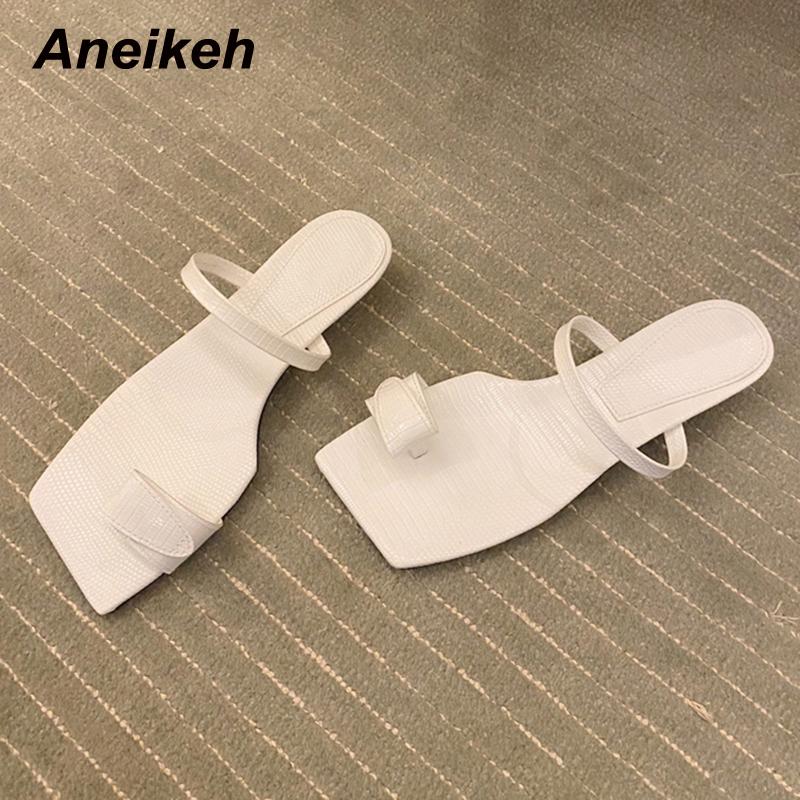 

Aneikeh Summer Women Shoes 2021 Pleated Thin Heels New Square Toe Slippers Slides Outside Solid Concise Casual Black Size 35-39, Apricot