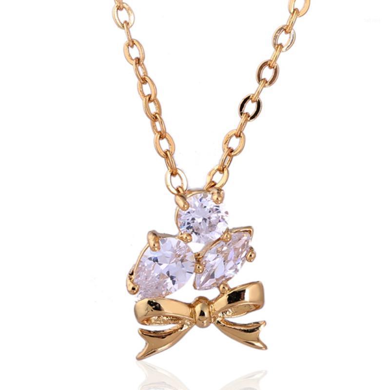 

Elegant Fashionable Bow Zircon Lady Necklace Pendant Clavicle Chain D06191