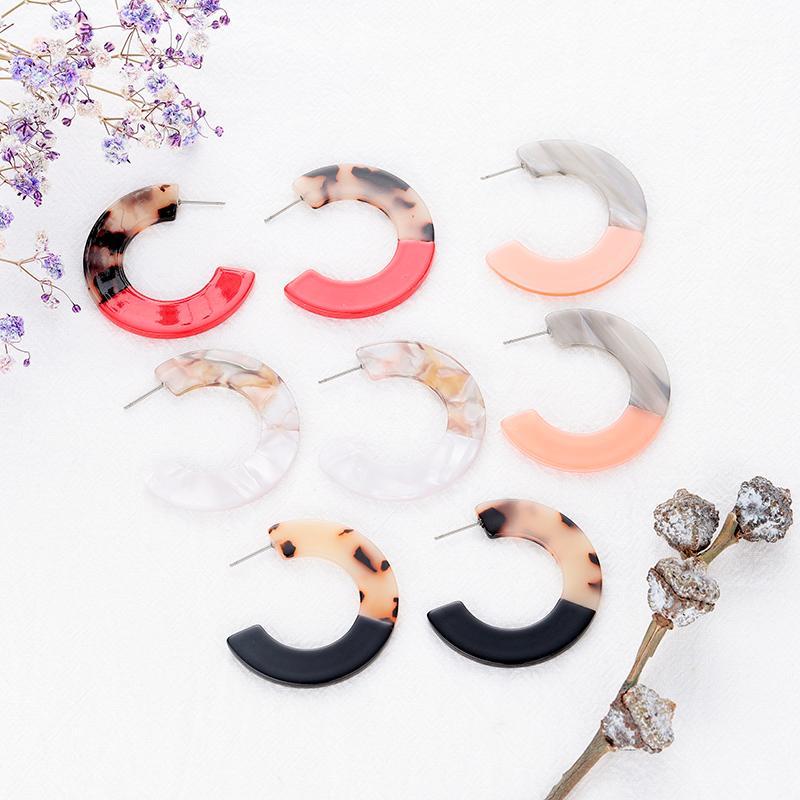 

2020 New Design Multicolor Splicing Leopard Open C Shape Stud Earrings Women Round Circle Resin Earrings Hoops Jewelry Brincos1