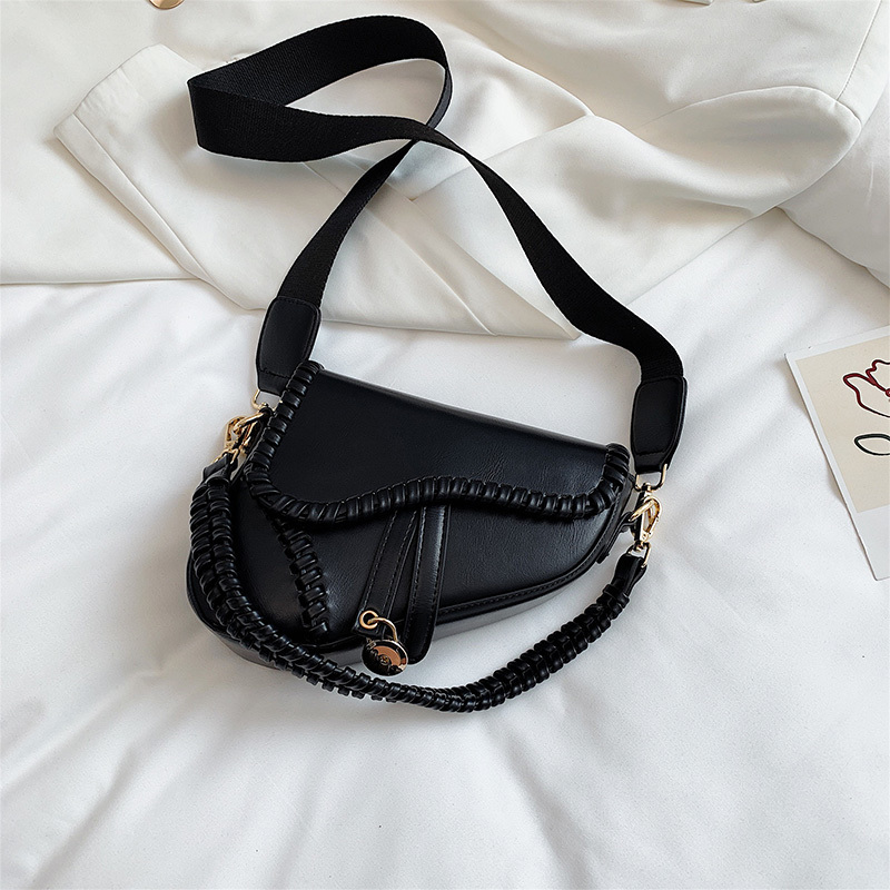 2020 New Fashion Saddle Women Bag One Shoulder Handle Trend Casual Hasp Zipper Pu Material Polyester Inside Lock Ornament Bag C1223