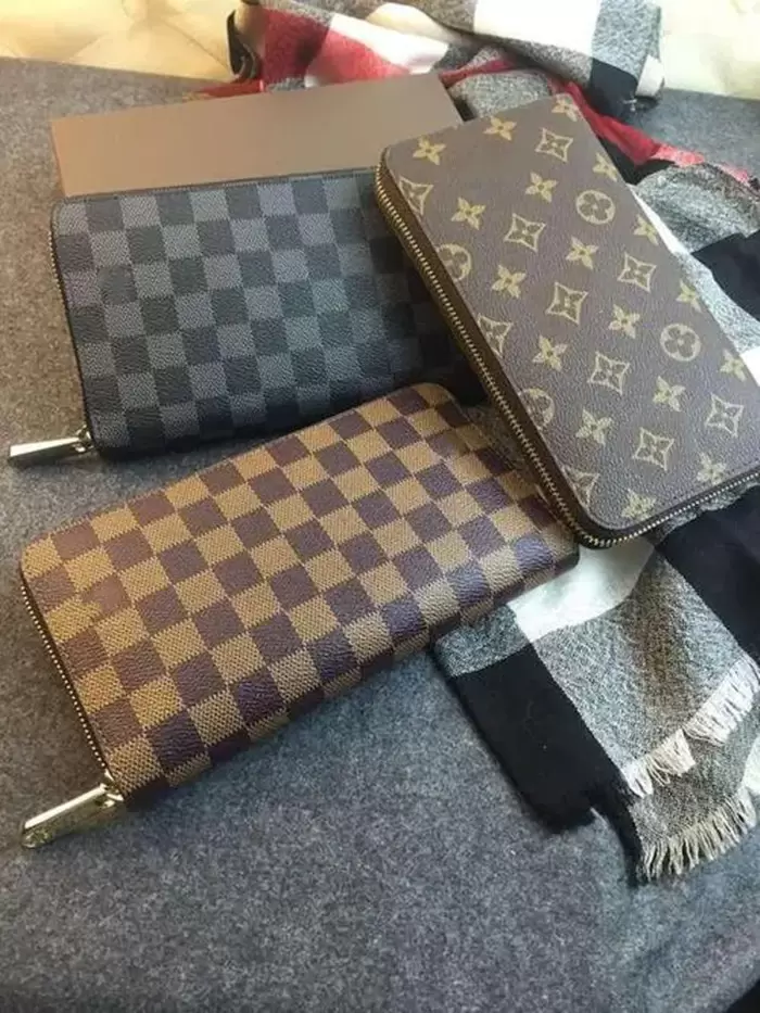 

Fashions luxurys designers bags women leather Single zipper long wallet purse card holder long wallet Louise's Viuton's vutton&#03, Red;black