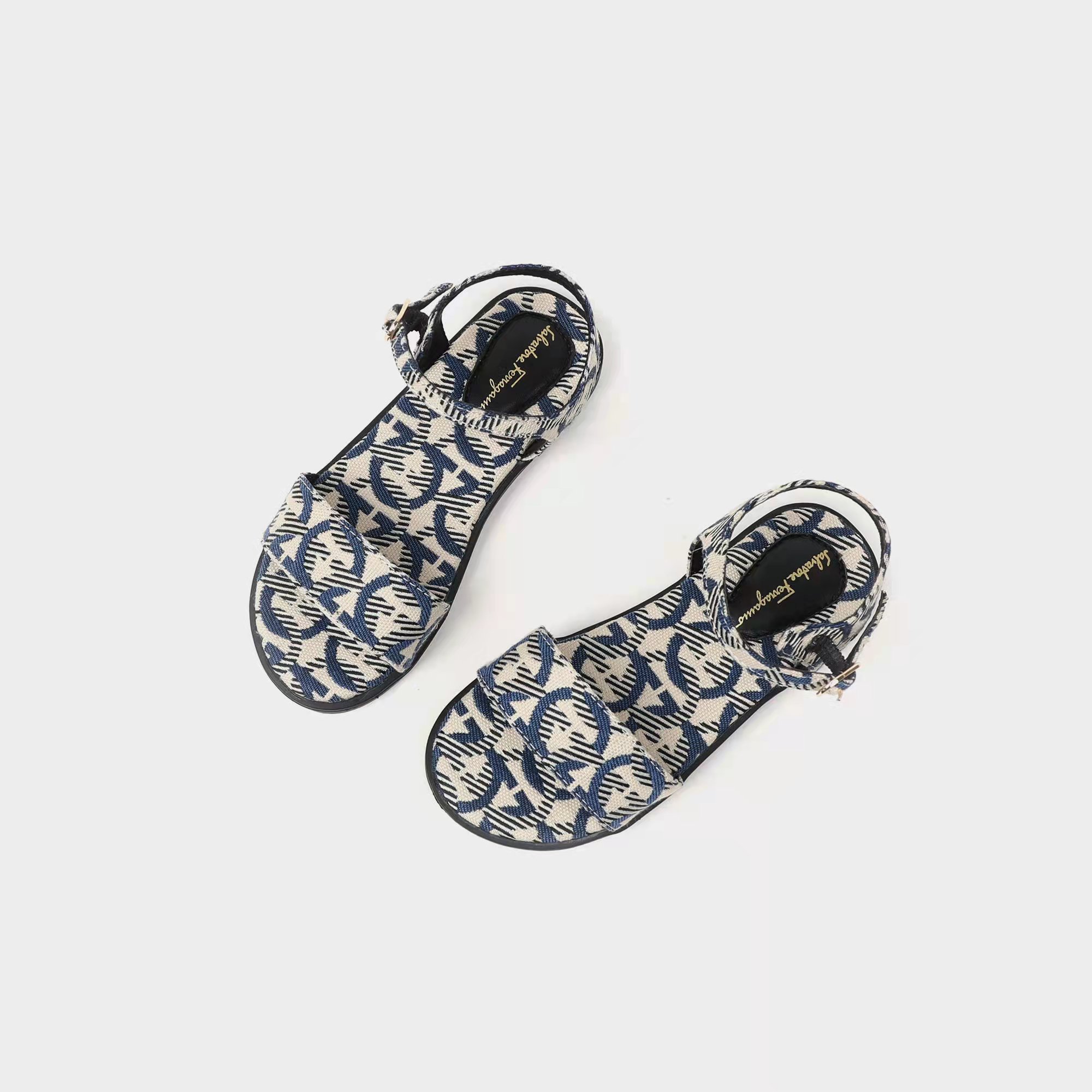 

kid girl sandal shoes fashion designer little girls summer gladiator sandals shoe eu 26-35 leather vamp children walking sneaker send with box in 2022, Customize