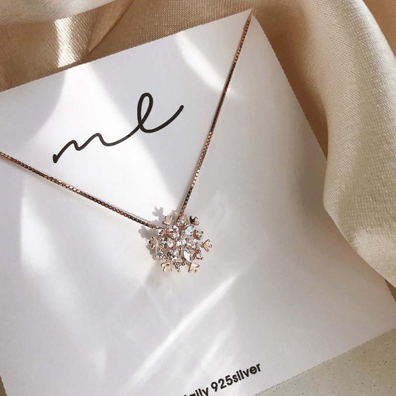 

Flash Cubic Zircon Snowflake Pendant Necklace Fashion Clavicle Chain Rose Gold Silver Color Necklace For Women