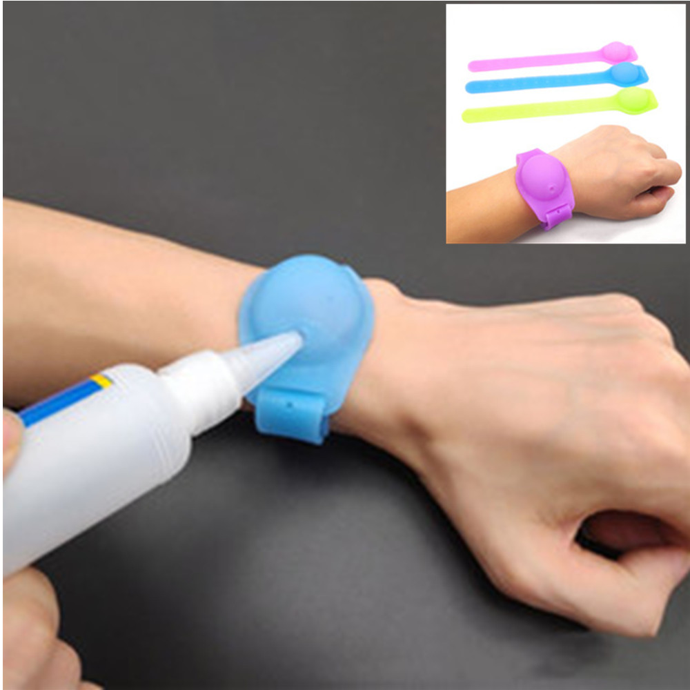 

2020 Portable Sterilized Silicone Bracelet Wristband Soap Dispenser with Squeeze Bottle Silicone Hand Soap Wristband Strap, Others