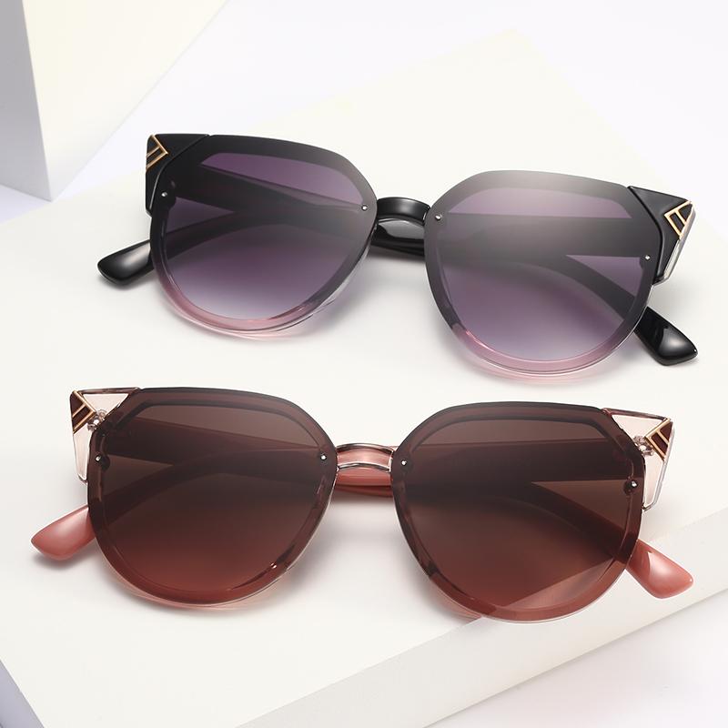 

Sunglasses 2021 Fashion Brand Designer Cat Eye Women Oversized Frame Vintage Sun Glasses Eyewear UV400