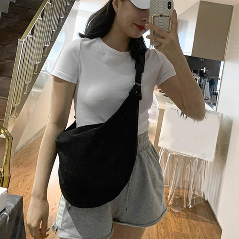 

[EAM] Women New Trend Black Canvas Large Capacity Hobos Personality All-match Crossbody Shoulder Bag Fashion Tide 2021 18A1676